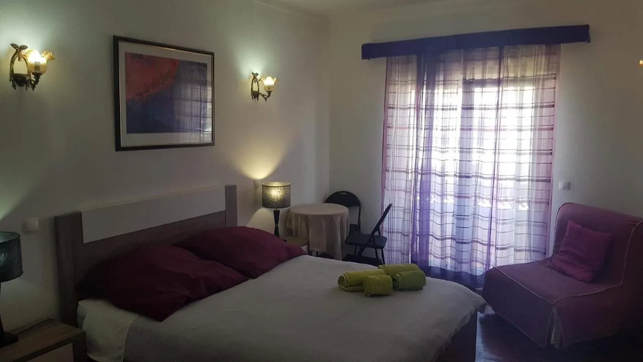Lagos Room Booking 0*,