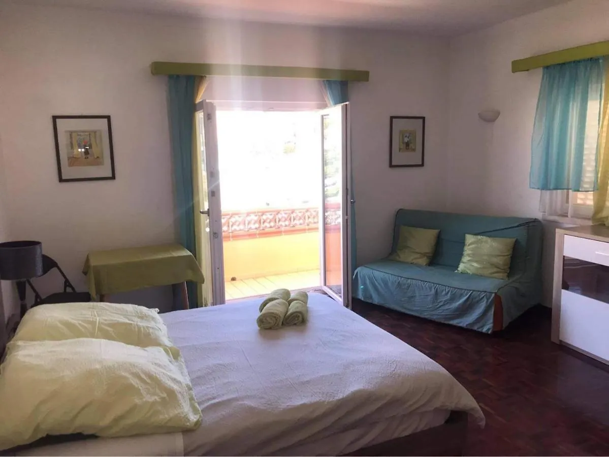 Guest house Lagos Room Booking